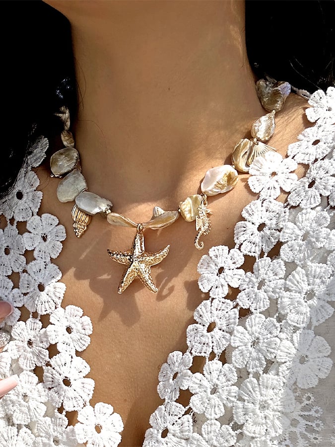 Women's Retro Bull Head Clavicle Exotic Ethnic Style Cactus Stacked Beaded Necklace