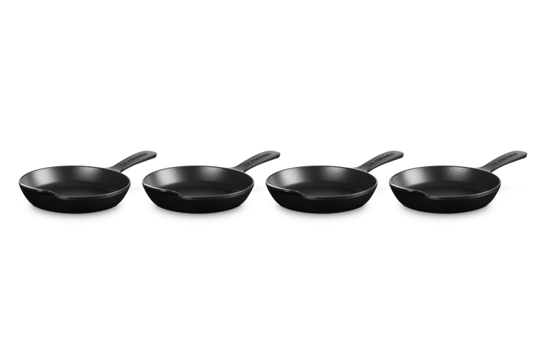 Cast Iron Gourmand Set of 4 Mini Skillets