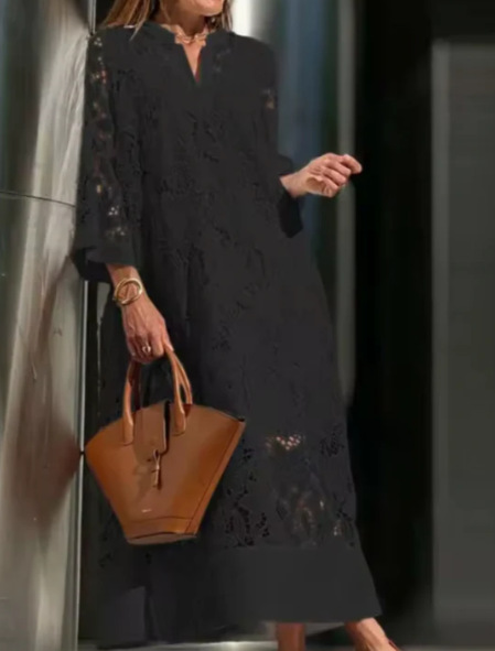 Victoria | Elegant Lace Dress