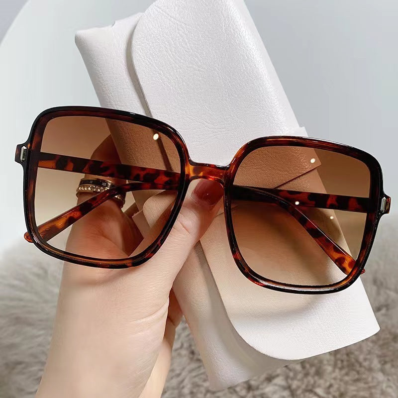 'Mia' Oversized Gradient Luxury Sunglasses🔥Buy 1 Get 5 Free🔥